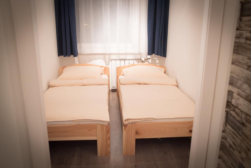 Anna Apartman Gyor Exterior photo